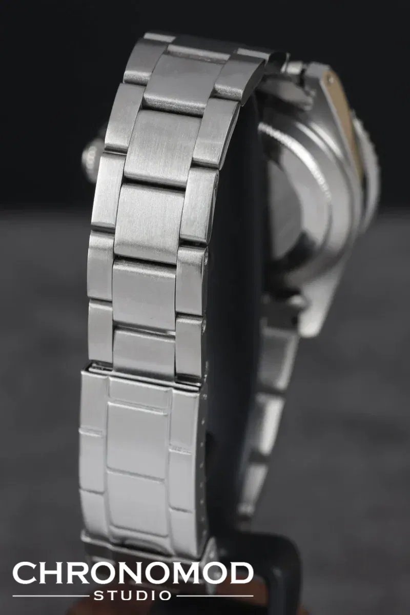 Sea-Dweller 'Double Red' - Custom Mod Watch - Image 7